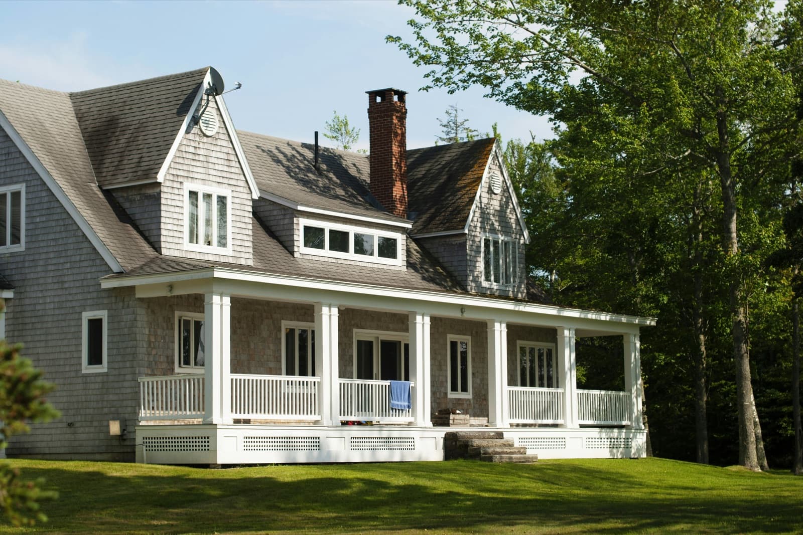 Coastal cottage with traditional impact windows